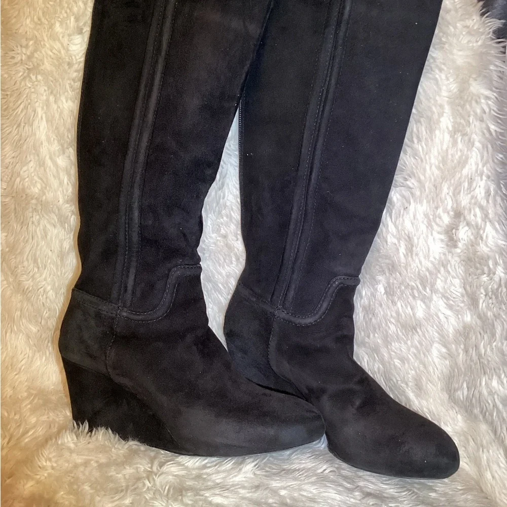 Tory Burch Irene Tall Black Suede Wedge Boots size 7